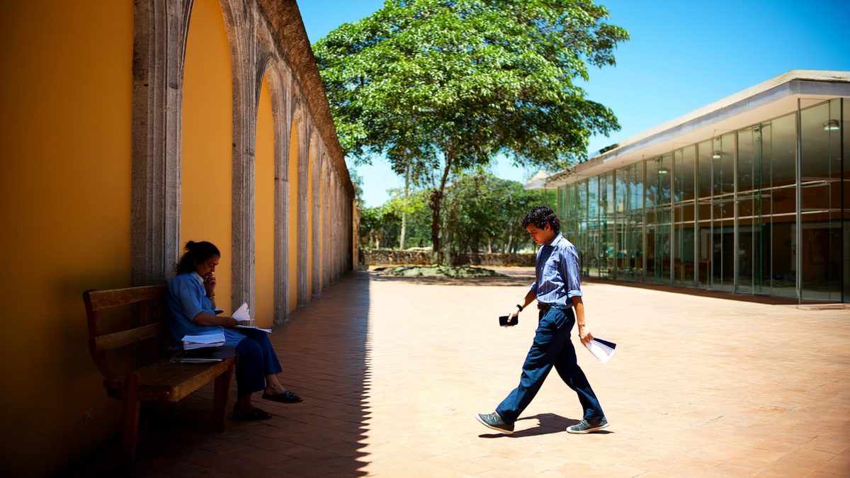 IA en escuelas de Brasil: solo 22% tiene reglas